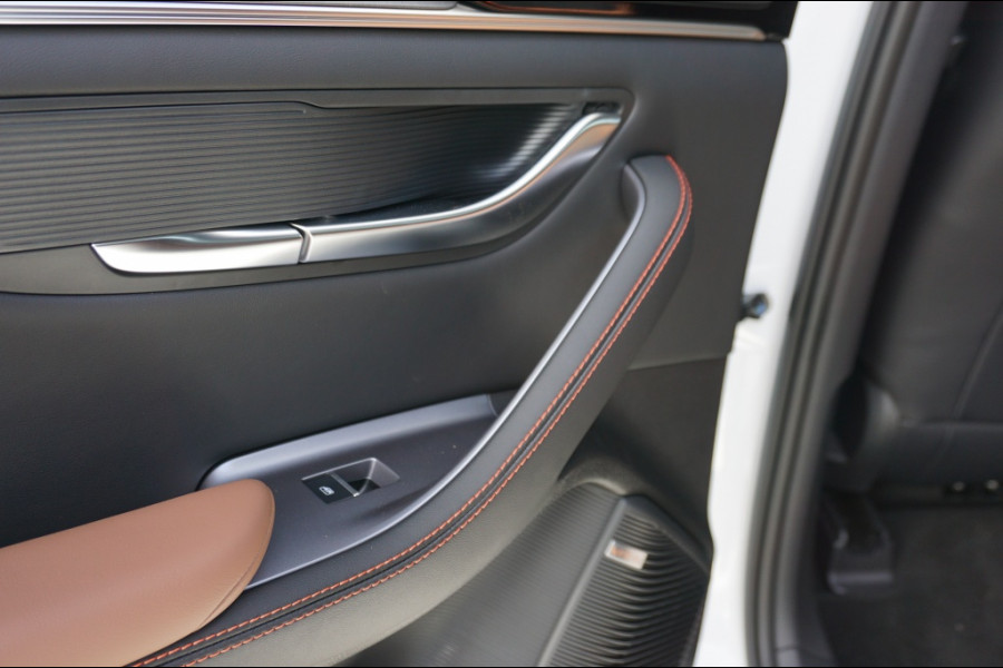 BYD SEAL U 1.5 DM-i FWD Boost 6JR GARANTIE | 218PK | SUPER LUXE!