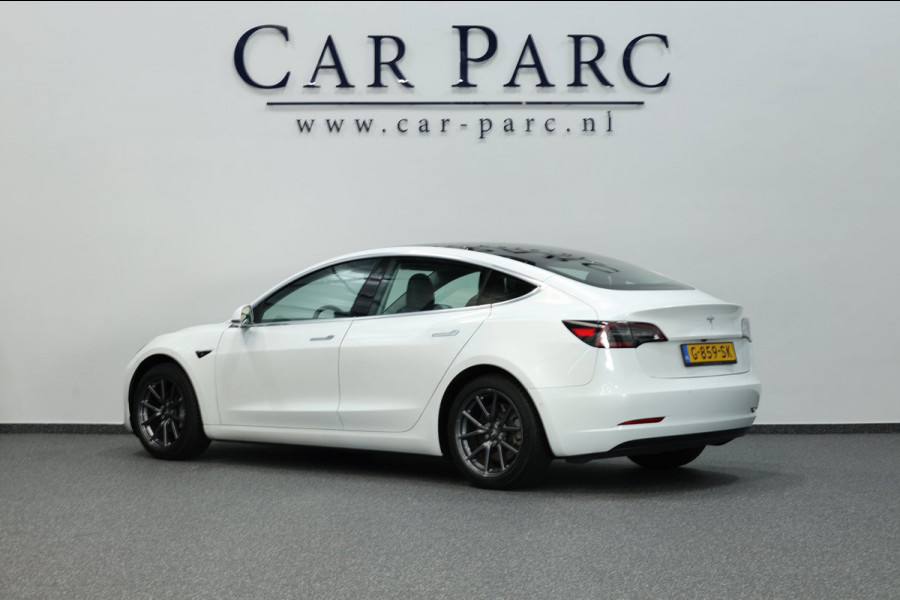 Tesla Model 3 Standard RWD Plus 60 kWh PANORAMADAK/LEER+S.VERWARMING/LMV/360 CAM/CRUISE/ECC/12 MND GARANTIE!