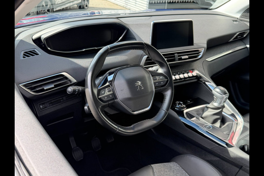 Peugeot 3008 1.2 PureTech Allure Pack - Navigatie / Apple Carplay I Airco I LED I DPC I Achteruitrij CameraI Dealer onderhouden