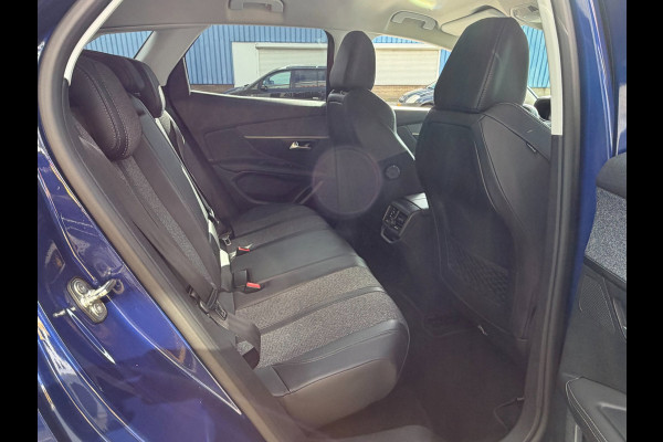 Peugeot 3008 1.2 PureTech Allure Pack - Navigatie / Apple Carplay I Airco I LED I DPC I Achteruitrij CameraI Dealer onderhouden