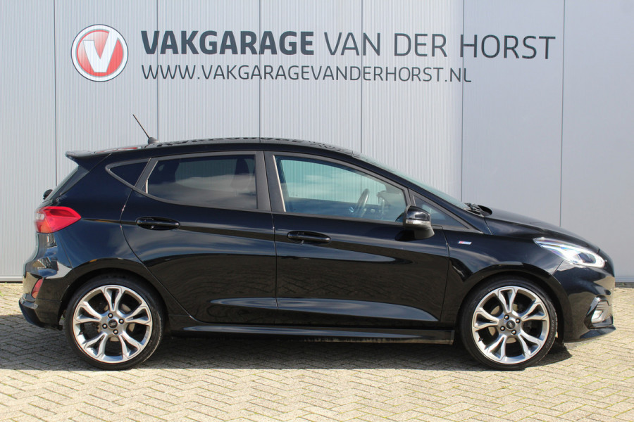 Ford Fiesta 1.0 EcoBoost ST-Line 100PK Zeer nette en sportieve Hatchback 18 Inch Velgen, Climate Controle, Cruise Controle,