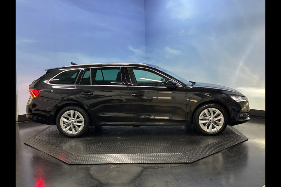 Škoda Octavia Combi 1.0 TSI Business Edition Plus Trekhaak, Carplay,