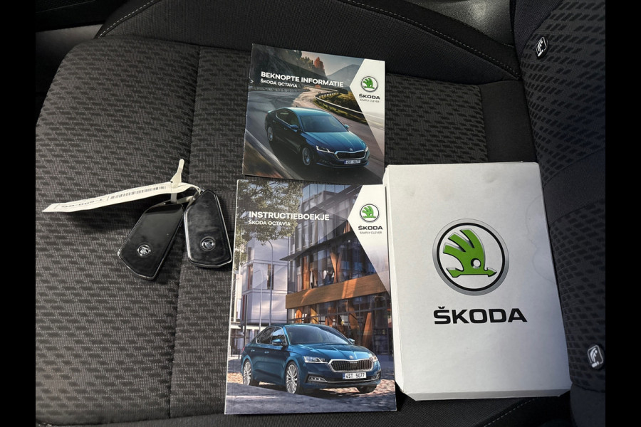 Škoda Octavia Combi 1.0 TSI Business Edition Plus Trekhaak, Carplay,