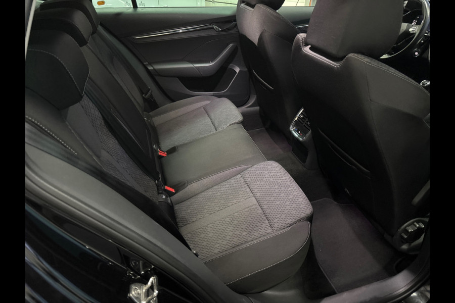 Škoda Octavia Combi 1.0 TSI Business Edition Plus Trekhaak, Carplay,