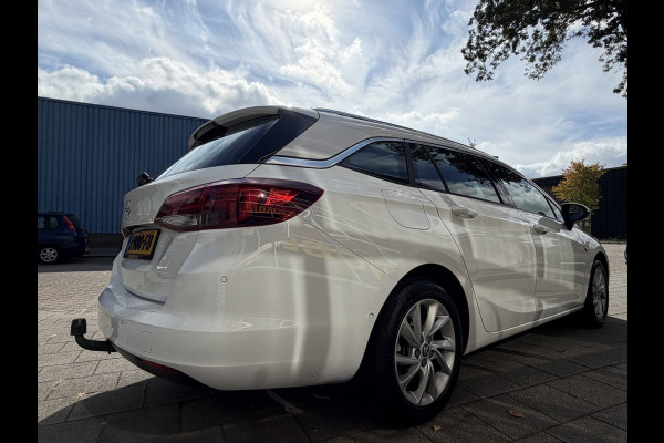 Opel Astra Sports Tourer 1.2 Turbo Elegance - Navigatie I Airco I LED I PDC I Sport velgen I Leer/ Alcantara Dealer onderhouden