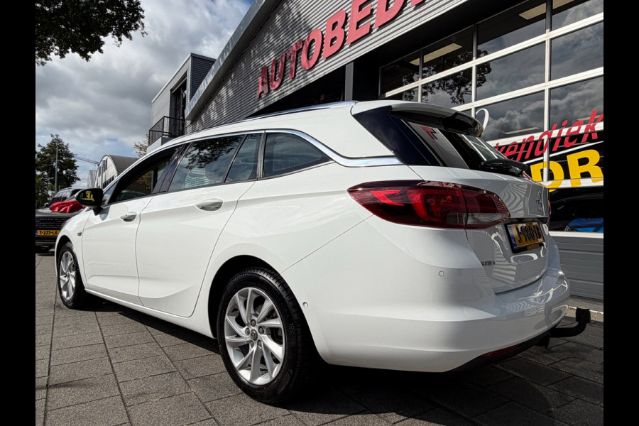 Opel Astra Sports Tourer 1.2 Turbo Elegance - Navigatie I Airco I LED I PDC I Sport velgen I Leer/ Alcantara Dealer onderhouden