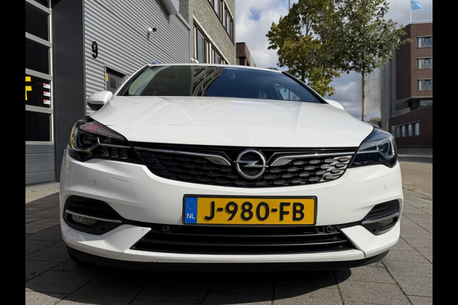 Opel Astra Sports Tourer 1.2 Turbo Elegance - Navigatie I Airco I LED I PDC I Sport velgen I Leer/ Alcantara Dealer onderhouden