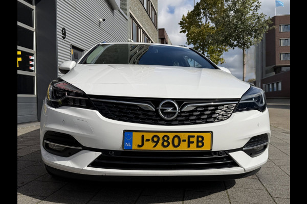 Opel Astra Sports Tourer 1.2 Turbo Elegance - Navigatie I Airco I LED I PDC I Sport velgen I Leer/ Alcantara Dealer onderhouden