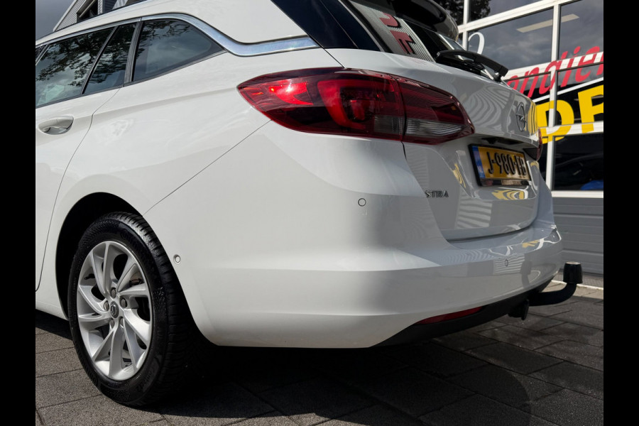 Opel Astra Sports Tourer 1.2 Turbo Elegance - Navigatie I Airco I LED I PDC I Sport velgen I Leer/ Alcantara Dealer onderhouden