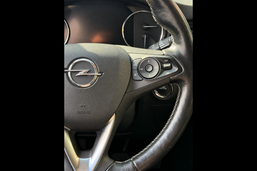 Opel Astra Sports Tourer 1.2 Turbo Elegance - Navigatie I Airco I LED I PDC I Sport velgen I Leer/ Alcantara Dealer onderhouden
