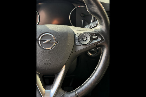 Opel Astra Sports Tourer 1.2 Turbo Elegance - Navigatie I Airco I LED I PDC I Sport velgen I Leer/ Alcantara Dealer onderhouden
