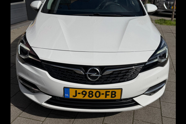Opel Astra Sports Tourer 1.2 Turbo Elegance - Navigatie I Airco I LED I PDC I Sport velgen I Leer/ Alcantara Dealer onderhouden
