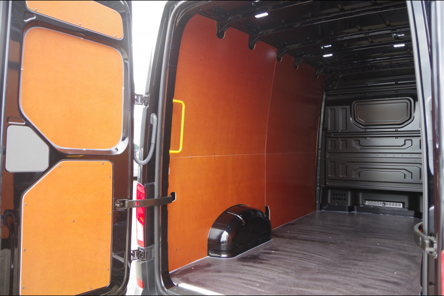 Volkswagen Crafter 35 2.0 TDI L3H3(L2H2) AUT. 3-ZITS, FACELIFT, BETIMMERING, CAMERA, GEV. STOEL, CRUISE, LEDER STUUR, CLIMA