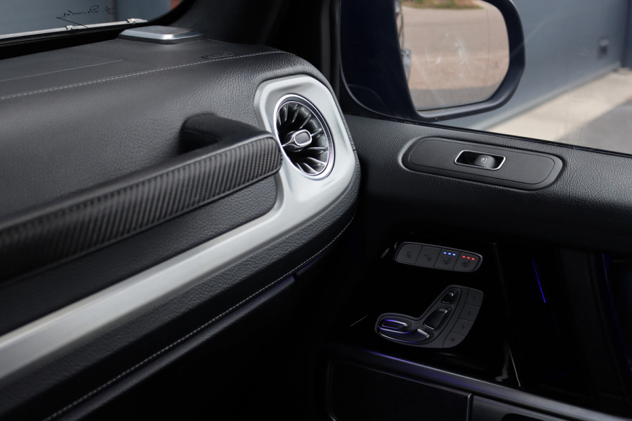 Mercedes-Benz G-Klasse 500 V8 | Schuifdak | Distronic+ | Standkachel | Burmester | Massage | Leder Exclusief | Stoelventilatie | Trekhaak | Sfeerverlichting | Apple Carplay |