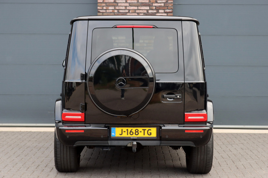 Mercedes-Benz G-Klasse 500 V8 | Schuifdak | Distronic+ | Standkachel | Burmester | Massage | Leder Exclusief | Stoelventilatie | Trekhaak | Sfeerverlichting | Apple Carplay |