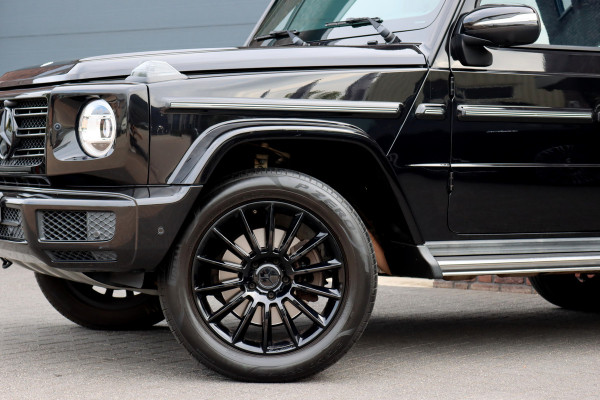Mercedes-Benz G-Klasse 500 V8 | Schuifdak | Distronic+ | Standkachel | Burmester | Massage | Leder Exclusief | Stoelventilatie | Trekhaak | Sfeerverlichting | Apple Carplay |