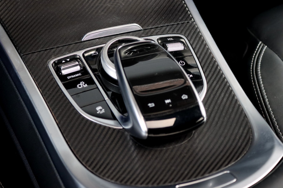 Mercedes-Benz G-Klasse 500 V8 | Schuifdak | Distronic+ | Standkachel | Burmester | Massage | Leder Exclusief | Stoelventilatie | Trekhaak | Sfeerverlichting | Apple Carplay |