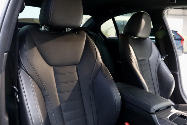 BMW 3-serie 320e M Sport|Leder|Ambient|NL