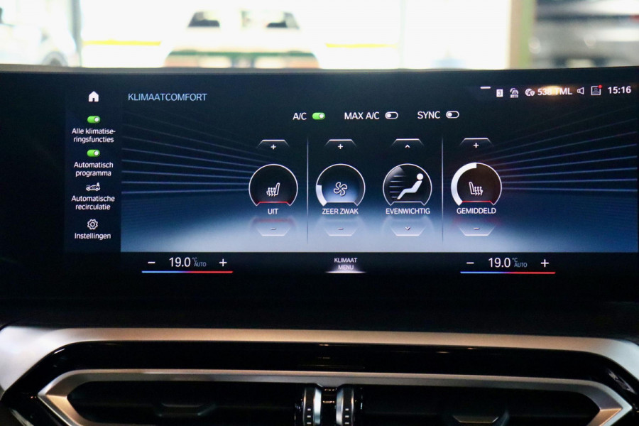 BMW 3-serie 320e M Sport|Leder|Ambient|NL