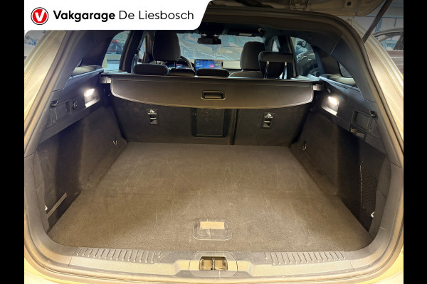 Ford FOCUS Wagon 1.0 EcoBoost Hybrid ST Line X automaat / Camera / cruise / stoel en stuurverwarming