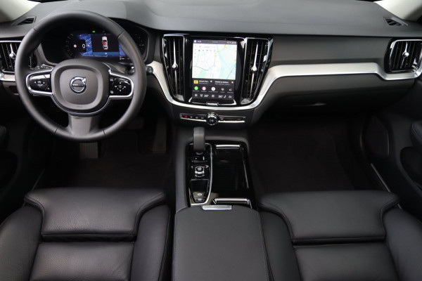 Volvo V60 2.0 T8 Plug-in hybrid AWD Plus / PANO / 2X MEMORY / ACC / 360 / KEYLESS / STUUR+STOELVERW