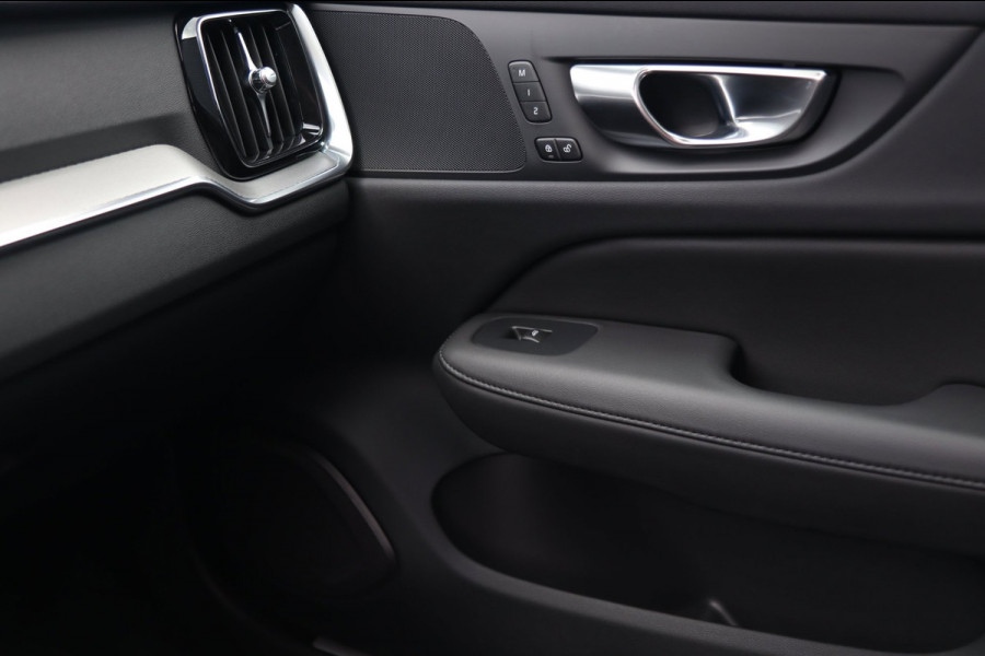 Volvo V60 2.0 T8 Plug-in hybrid AWD Plus / PANO / 2X MEMORY / ACC / 360 / KEYLESS / STUUR+STOELVERW