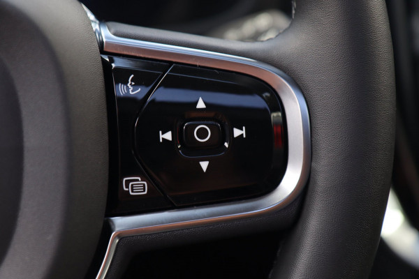 Volvo V60 2.0 T8 Plug-in hybrid AWD Plus / PANO / 2X MEMORY / ACC / 360 / KEYLESS / STUUR+STOELVERW