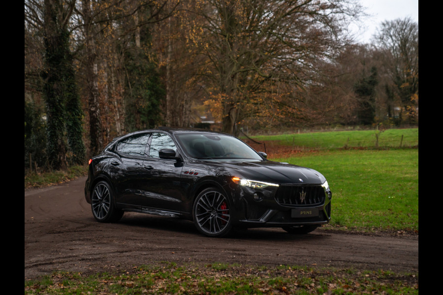 Maserati Levante 3.8 V8 Trofeo | Facelift | Pano-dak | Carbon | Stoelventilatie | Harman/Kardon