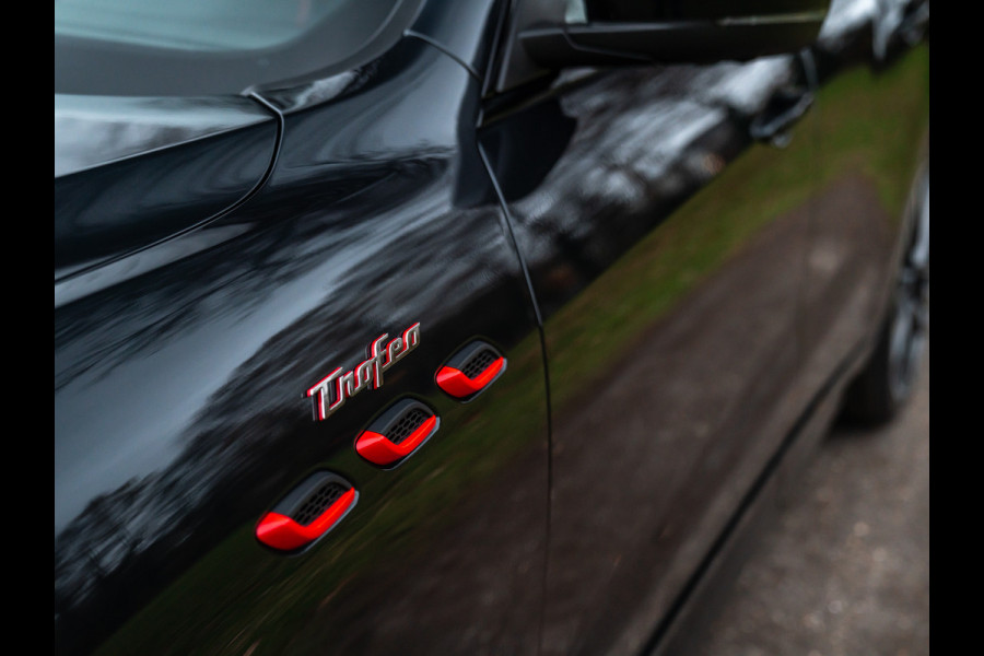 Maserati Levante 3.8 V8 Trofeo | Facelift | Pano-dak | Carbon | Stoelventilatie | Harman/Kardon