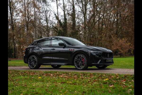 Maserati Levante 3.8 V8 Trofeo | Facelift | Pano-dak | Carbon | Stoelventilatie | Harman/Kardon