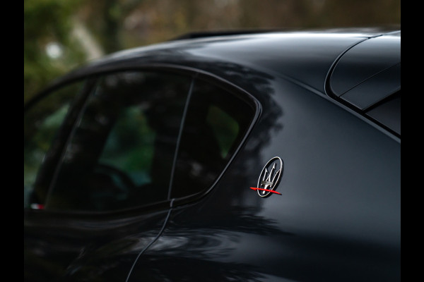 Maserati Levante 3.8 V8 Trofeo | Facelift | Pano-dak | Carbon | Stoelventilatie | Harman/Kardon