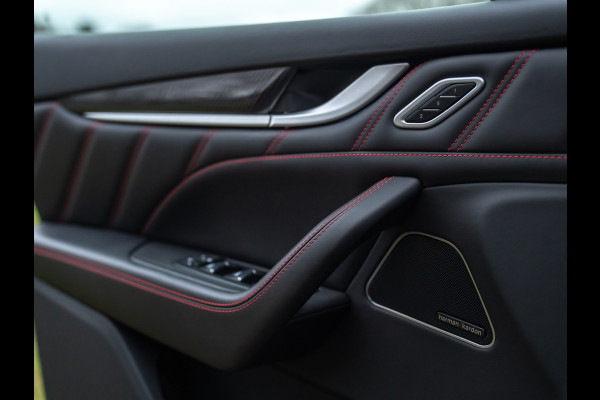 Maserati Levante 3.8 V8 Trofeo | Facelift | Pano-dak | Carbon | Stoelventilatie | Harman/Kardon