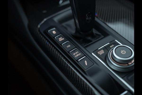 Maserati Levante 3.8 V8 Trofeo | Facelift | Pano-dak | Carbon | Stoelventilatie | Harman/Kardon