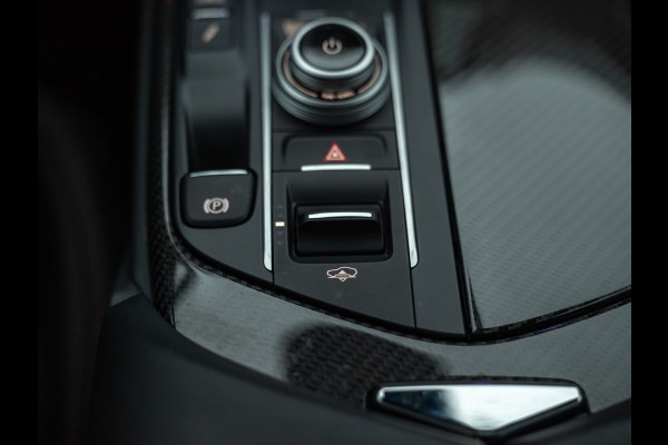 Maserati Levante 3.8 V8 Trofeo | Facelift | Pano-dak | Carbon | Stoelventilatie | Harman/Kardon