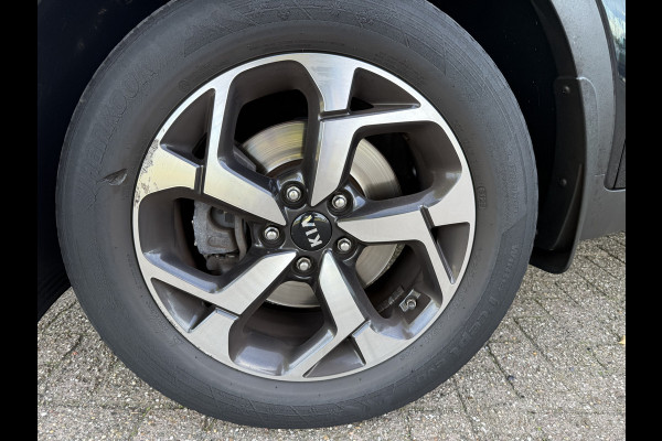 Kia Sportage 1.6 GDI DynamicLine ** Navigatie ** Bluetooth