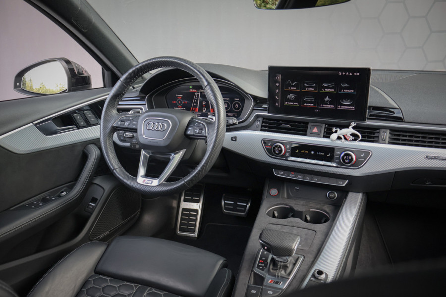 Audi A4 Avant 2.9 TFSI RS 4 quattro BTW | KERAMISCH | MASSAGE | PANORAMADAK | ADAPTIVE | STOELVERWARMING | MASSAGE | 360 CAMERA | BTW | KERAMISCH | MASSAGE | PANORAMADAK | ADAPTIVE | STOELVERWARMING | MASSAGE | 360 CAMERA |