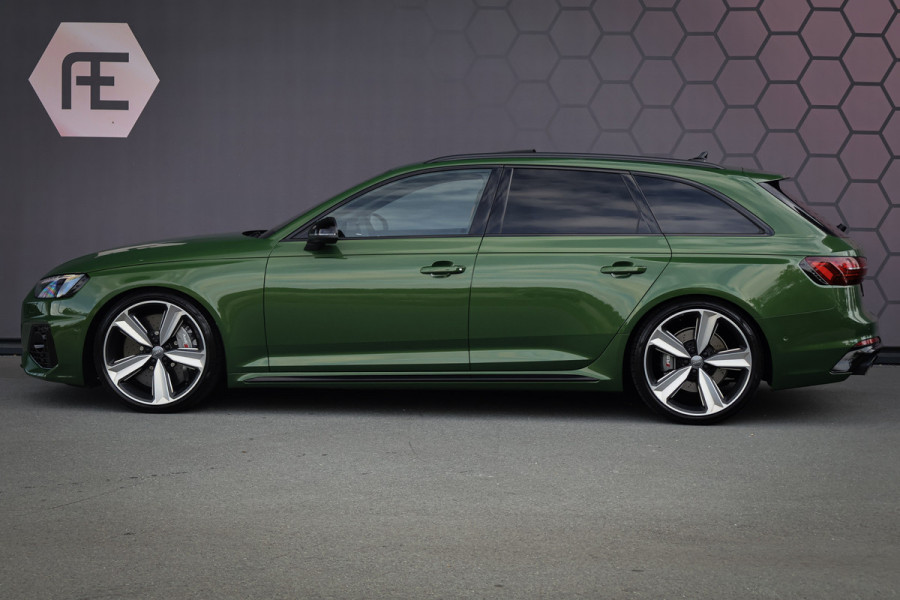 Audi A4 Avant 2.9 TFSI RS 4 quattro BTW | KERAMISCH | MASSAGE | PANORAMADAK | ADAPTIVE | STOELVERWARMING | MASSAGE | 360 CAMERA | BTW | KERAMISCH | MASSAGE | PANORAMADAK | ADAPTIVE | STOELVERWARMING | MASSAGE | 360 CAMERA |