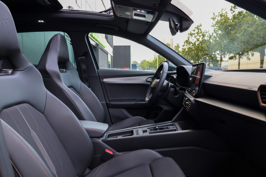 CUPRA Formentor 1.4 e-Hybrid VZ Performance | PANO | MEMORY | 360 | ELEK TREKHAAK | KUIPSTOELEN | SFEERVERLICHTING |