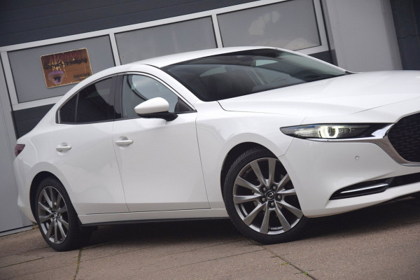 Mazda 3 2.0 e-SkyActiv-X M Hybrid 180 Luxury 360 CAMERA/FILE ASSISTENT/LEDEREN BEKLEDING