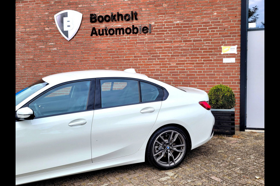 BMW 3-serie 330e Sport Line 292PK, M-stuur, HIFI, Leer, (1e eig. NL NAP)