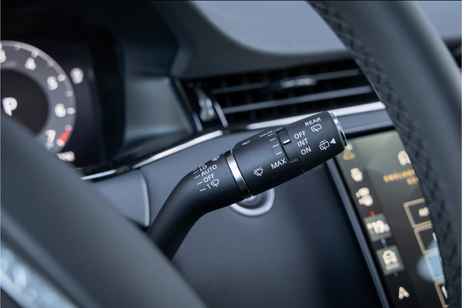 Land Rover Range Rover Evoque P270e PHEV AWD Dynamic SE 20'' - Eiger Grey