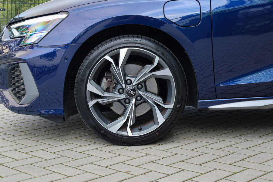 Audi A3 Sportback 40 TFSI e Edition | BTW | VOL! | PANO | MASSAGE | B&O | MEMORY | CAMERA | SFEER |