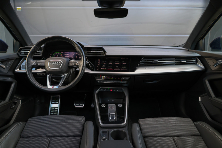 Audi A3 Sportback 40 TFSI e Edition | BTW | VOL! | PANO | MASSAGE | B&O | MEMORY | CAMERA | SFEER |