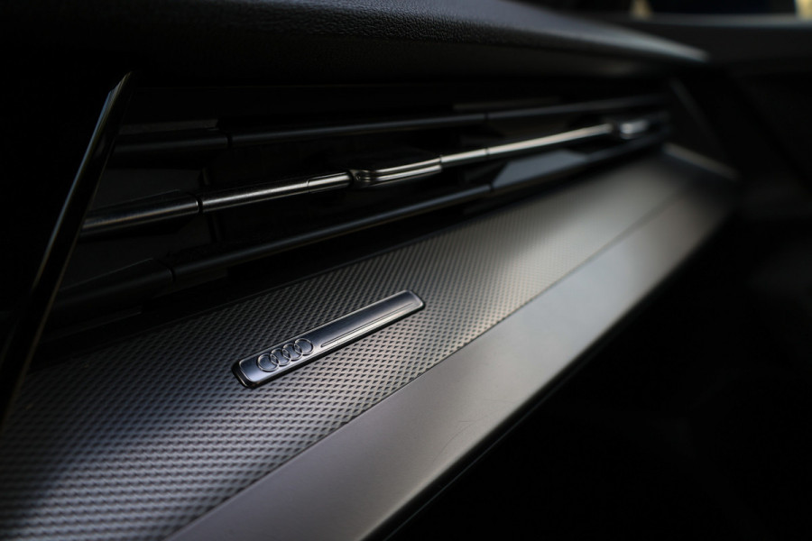 Audi A3 Sportback 40 TFSI e Edition | BTW | VOL! | PANO | MASSAGE | B&O | MEMORY | CAMERA | SFEER |