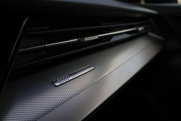 Audi A3 Sportback 40 TFSI e Edition | BTW | VOL! | PANO | MASSAGE | B&O | MEMORY | CAMERA | SFEER |