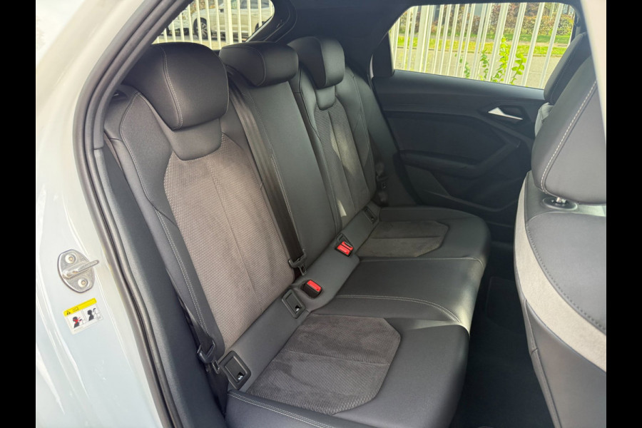 Audi A1 SPORTBACK 35 TFSI | 3x S-Line | CarPlay | Keyless