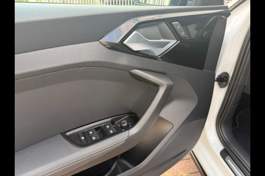 Audi A1 SPORTBACK 35 TFSI | 3x S-Line | CarPlay | Keyless