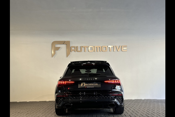 Audi RS3 Sportback 2.5 TFSI quattro Pano|Ceramic|Hulk|Keyless|HuD