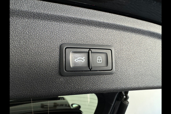 Audi RS3 Sportback 2.5 TFSI quattro Pano|Ceramic|Hulk|Keyless|HuD