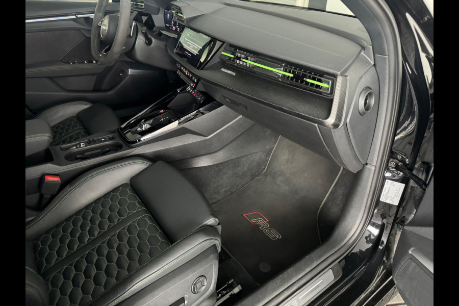 Audi RS3 Sportback 2.5 TFSI quattro Pano|Ceramic|Hulk|Keyless|HuD